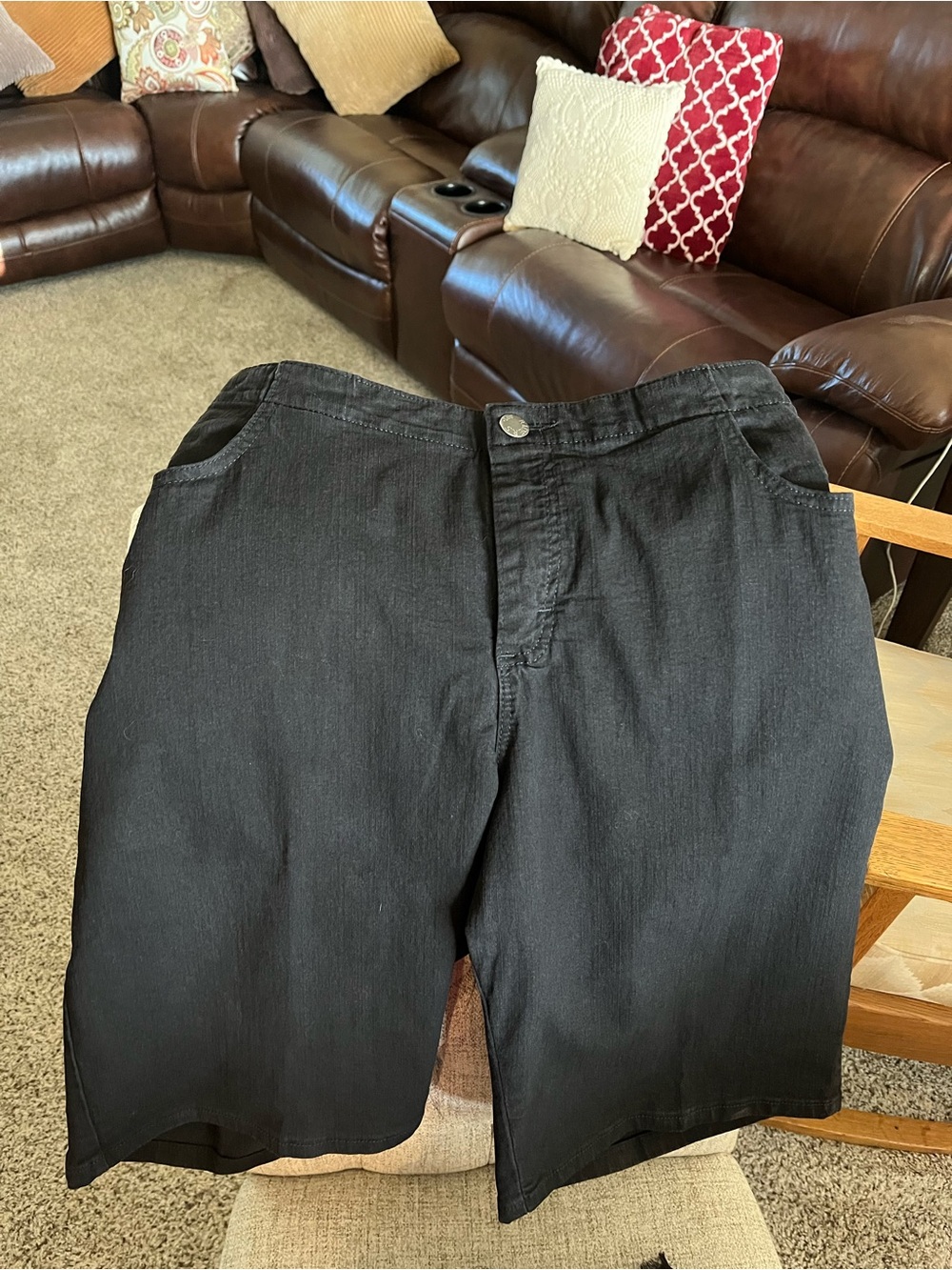 Rider’s Black Casual Bermuda Shorts